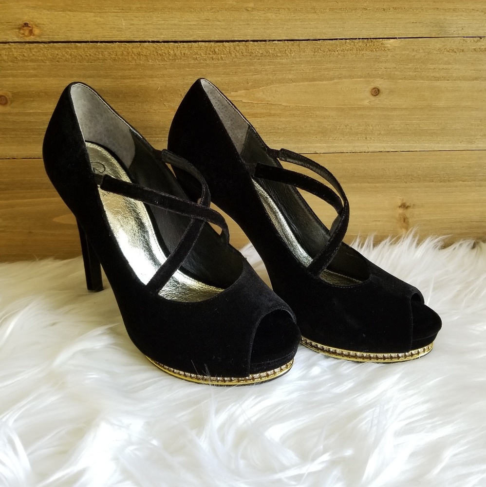 ADRIANNA PAPELL BLACK VELVET HEELS